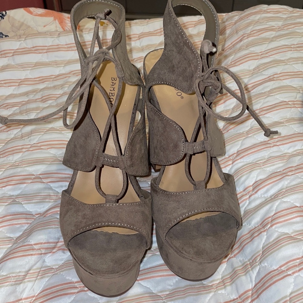 NEW Brown lace up heels